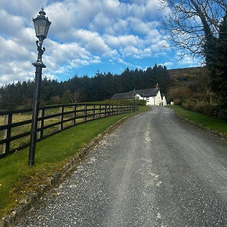 Yewwood Cottage نيوري المظهر الخارجي الصورة
